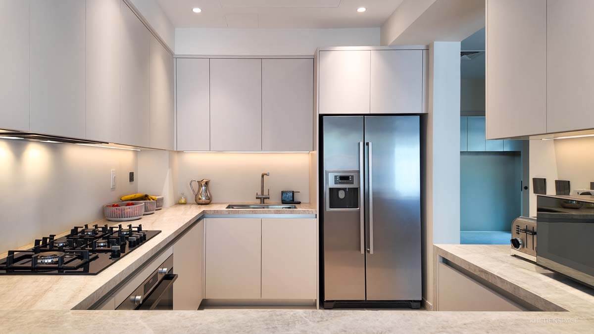 Neutral U-Shape Kitchen